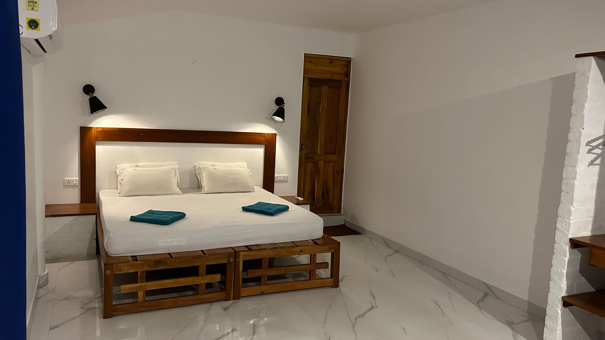 Garden Facing AC Room