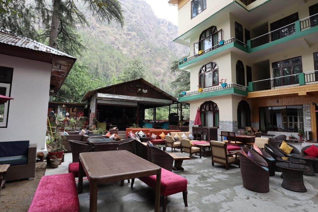 Hotel Exterior