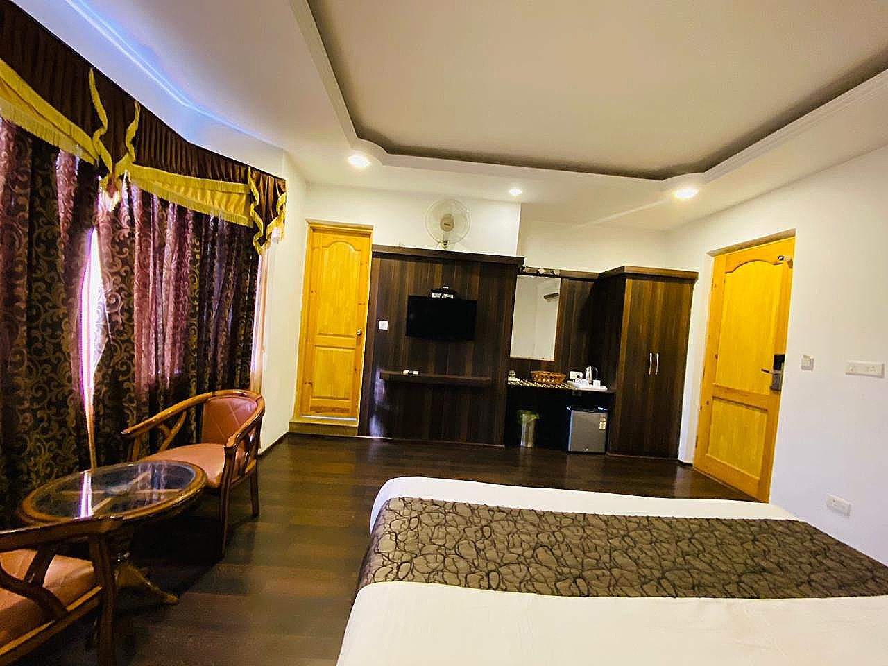 Mannat Resorts Srinagar Deluxe Room 19