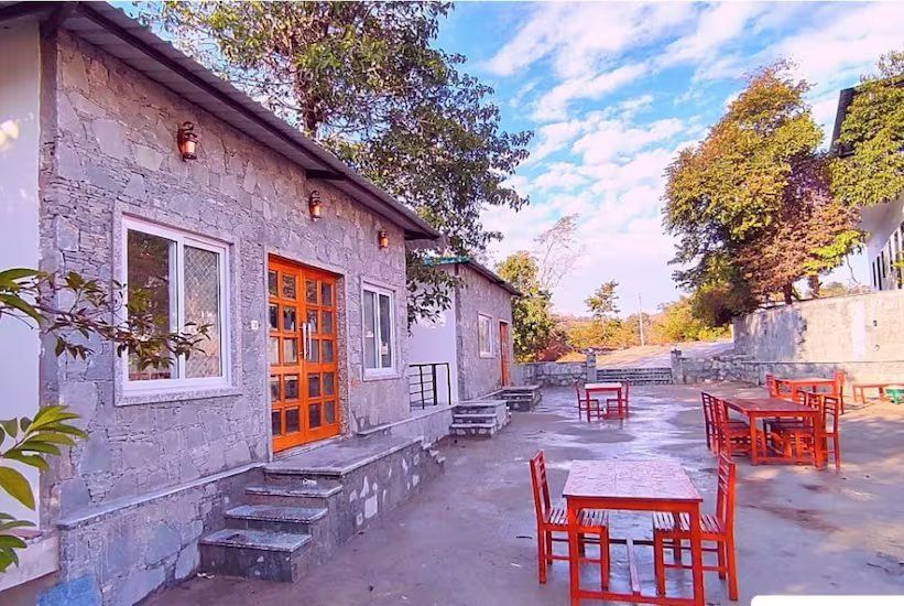 Takhat Villa Kumbalgarh