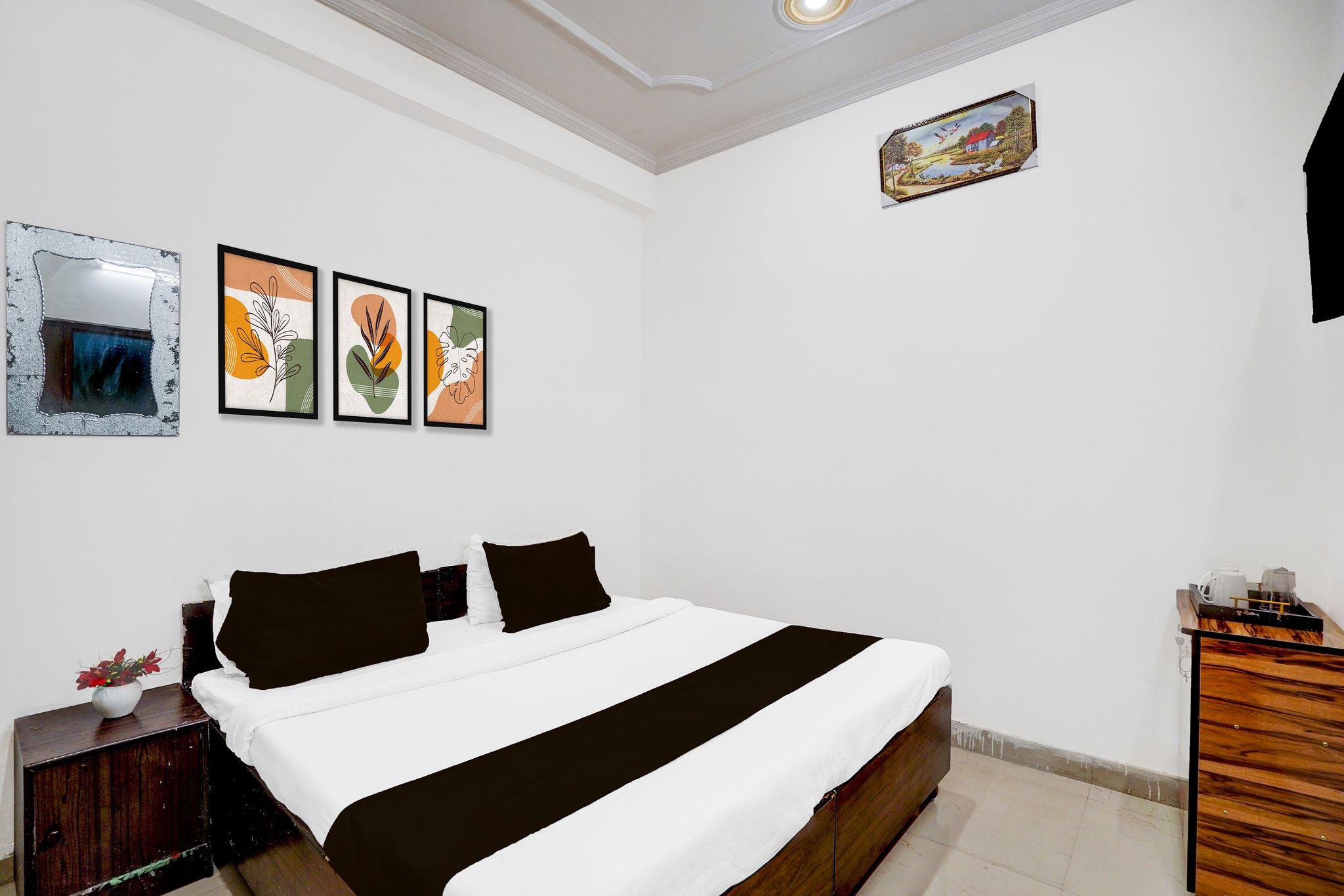 Hotel O Shilpgram Taj Mahal East Gate Classic 3