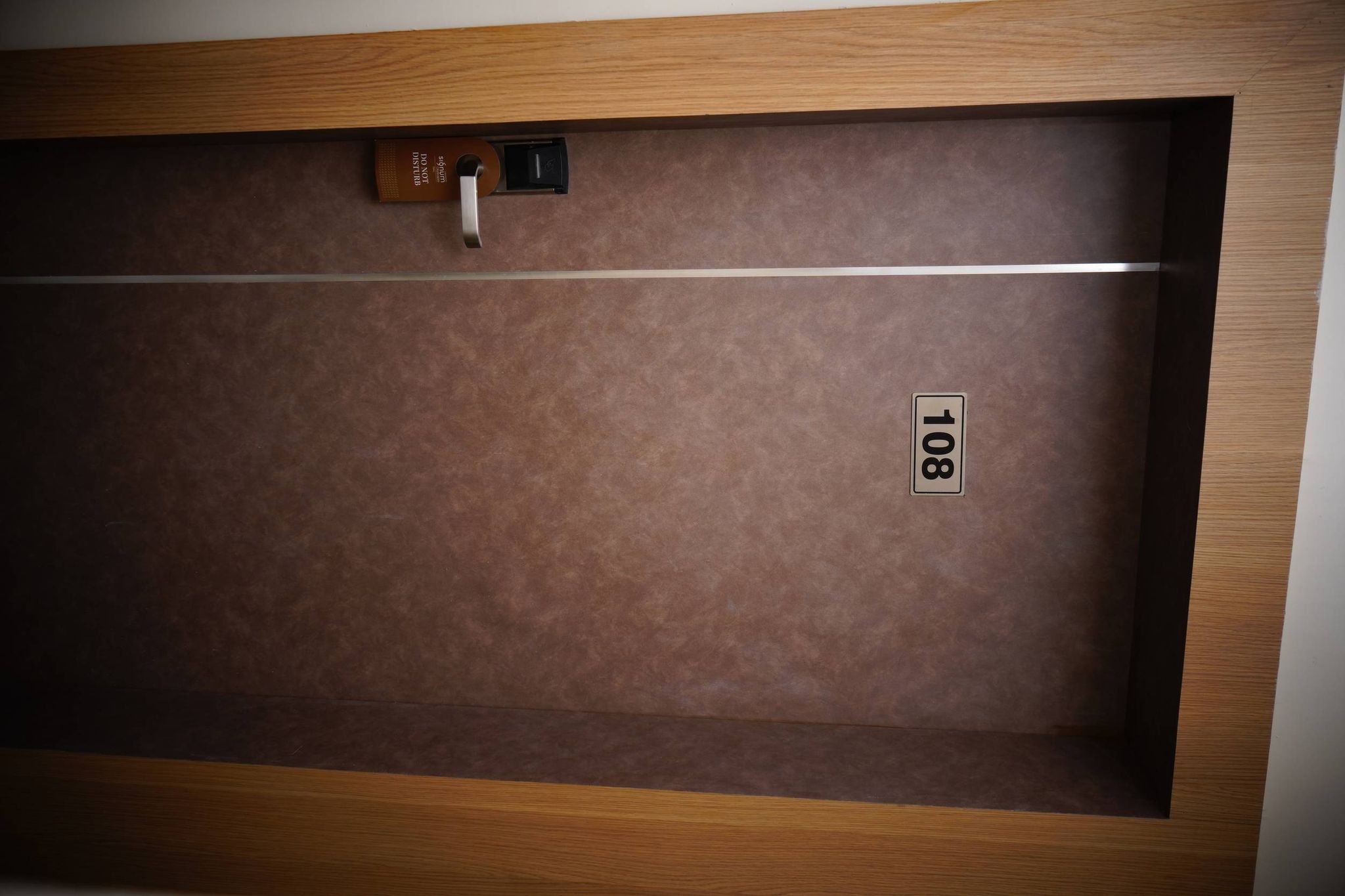 Hotel Landmark Deluxe Room 18