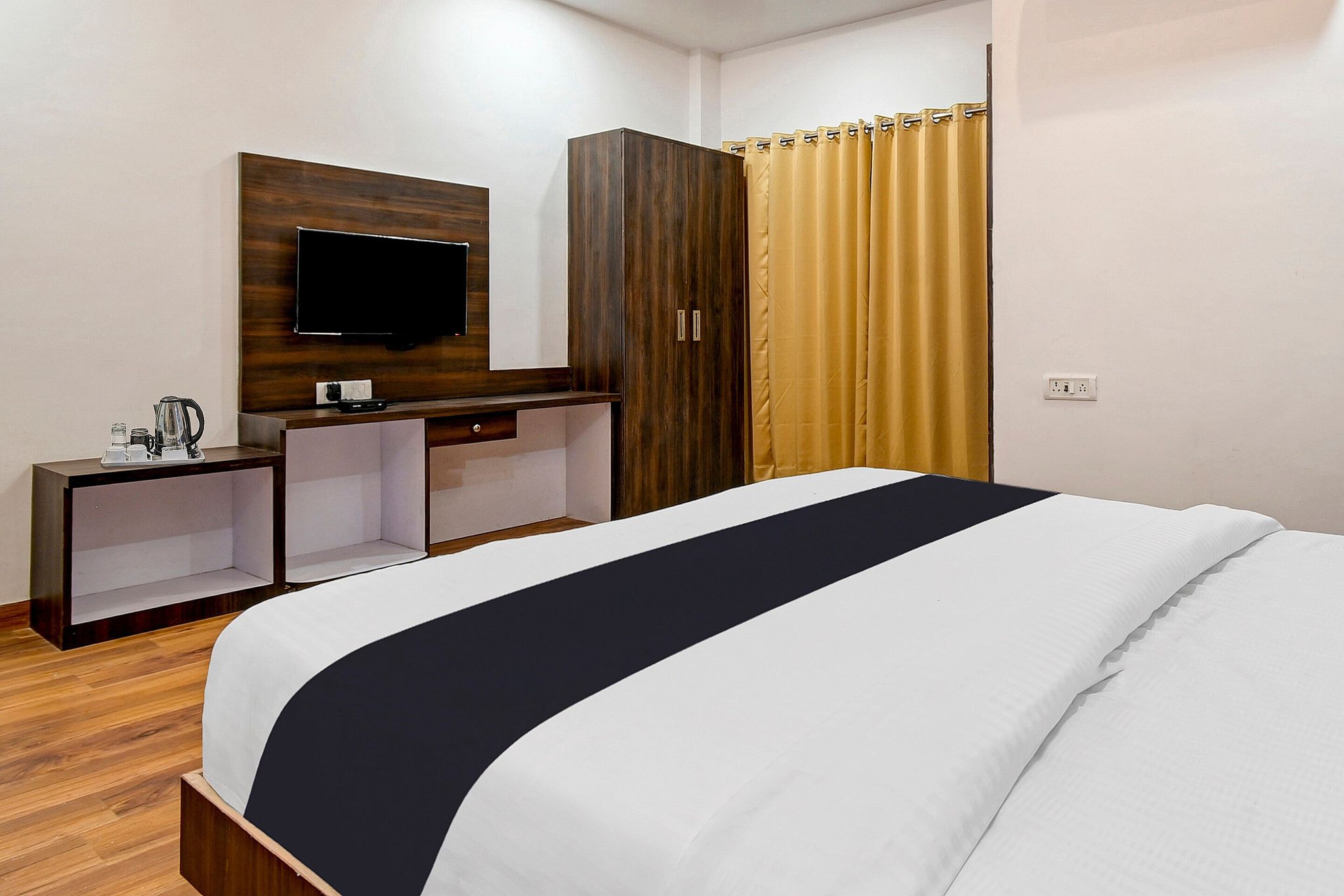 Townhouse OAK Armeria Classic 6