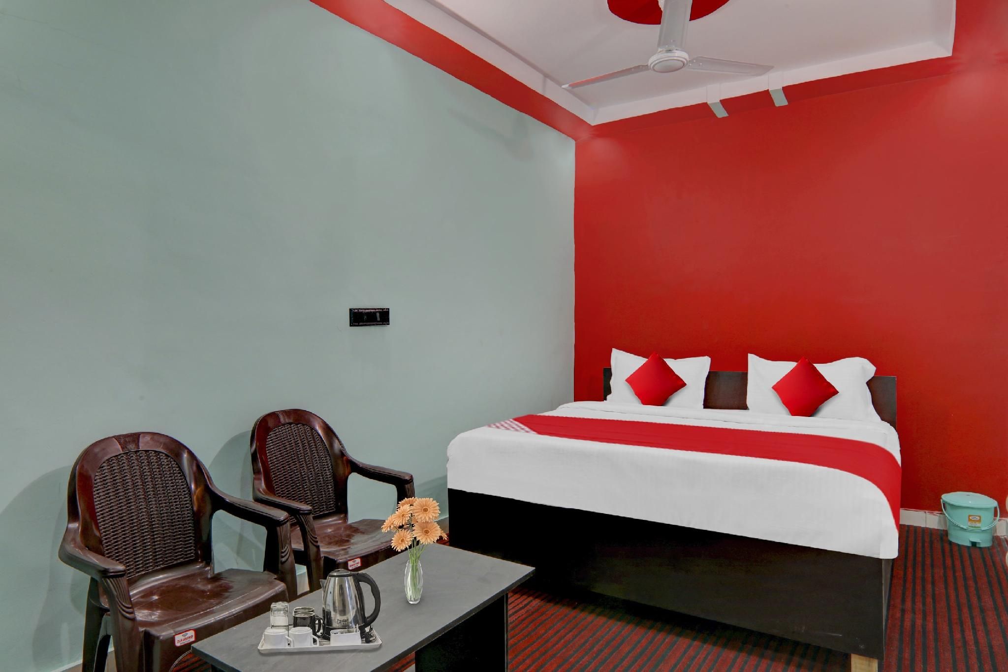 Hotel O The Blue Moon Paying Guest House Classic