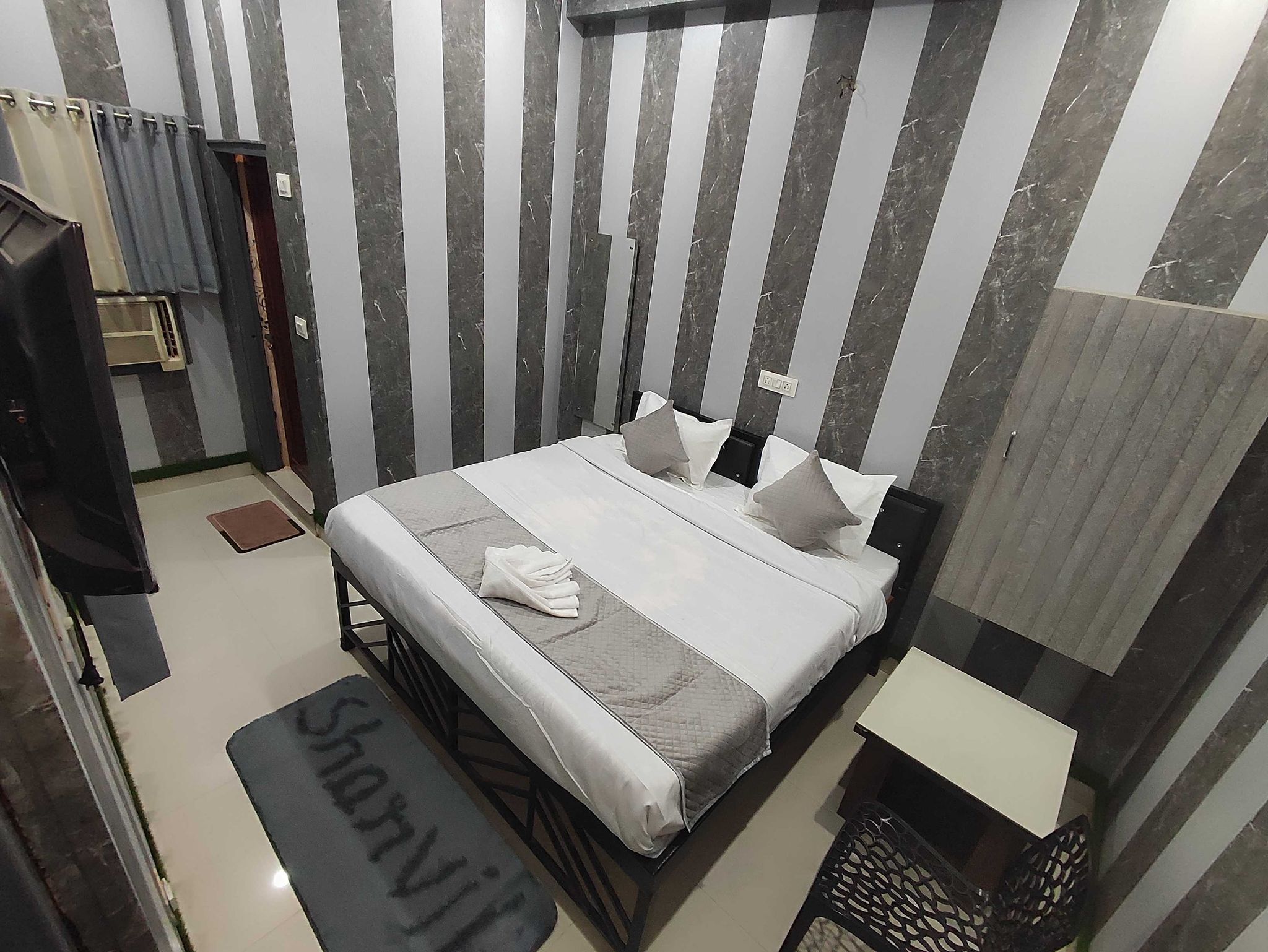 Hotel O by OYO Sharvil Inn Classic 3