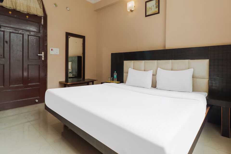 Hotel O Kavi Home Stay