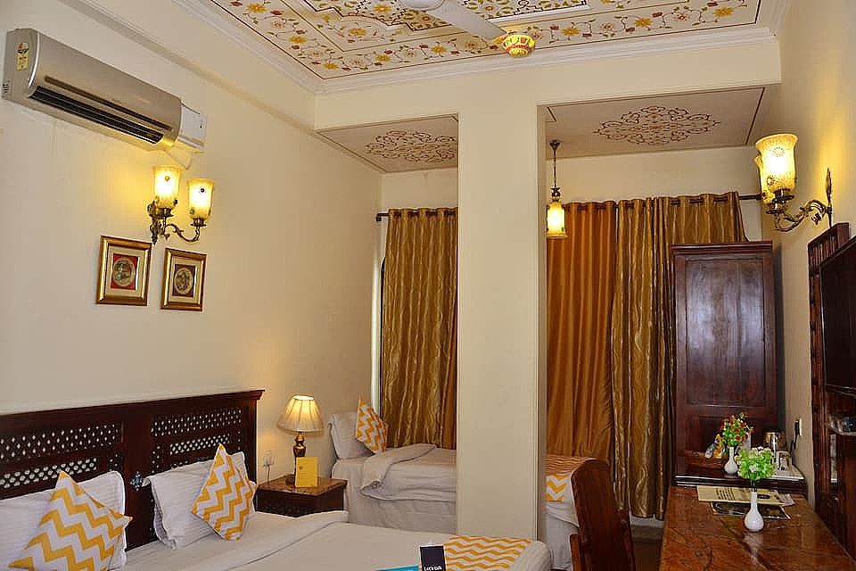 Rajputana Haveli Deluxe Room 11