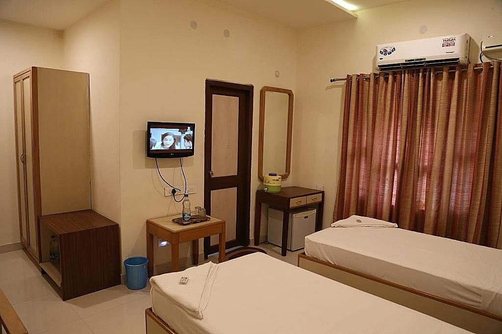 Taramati Baradari Standard ac room 9