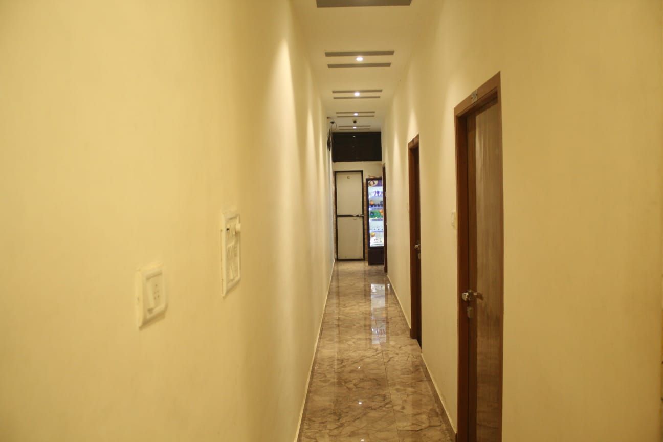 undefined Hotel Siddharth Residency- Siddharth Nagar, Goregaon West 3