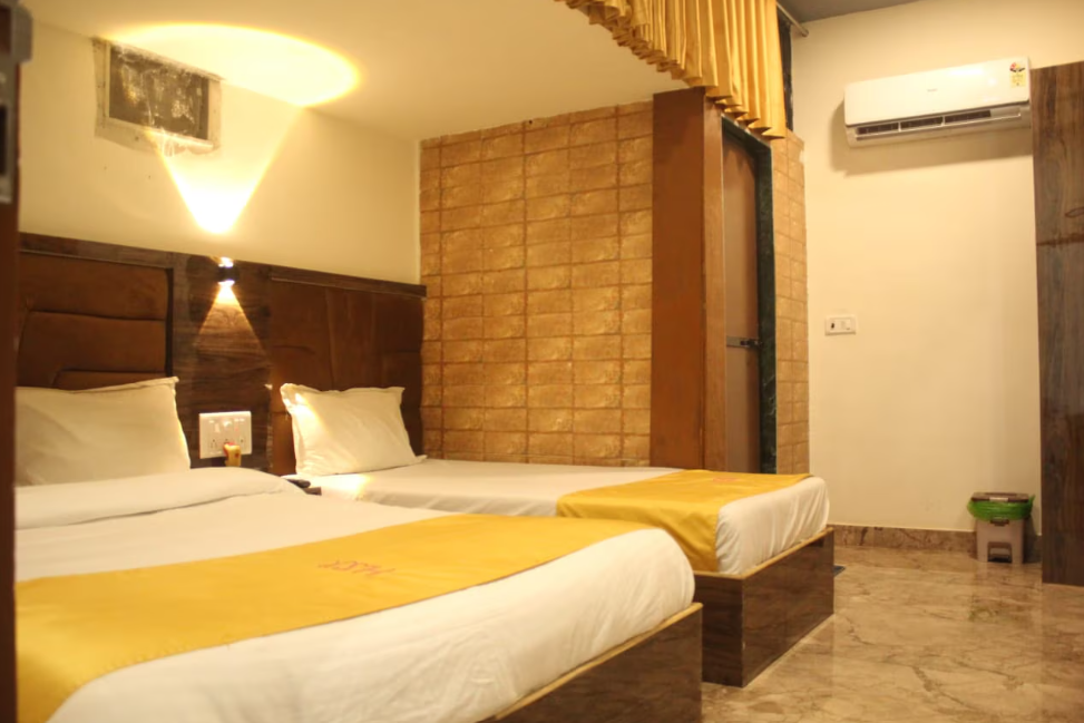 undefined Hotel Siddharth Residency- Siddharth Nagar, Goregaon West 5
