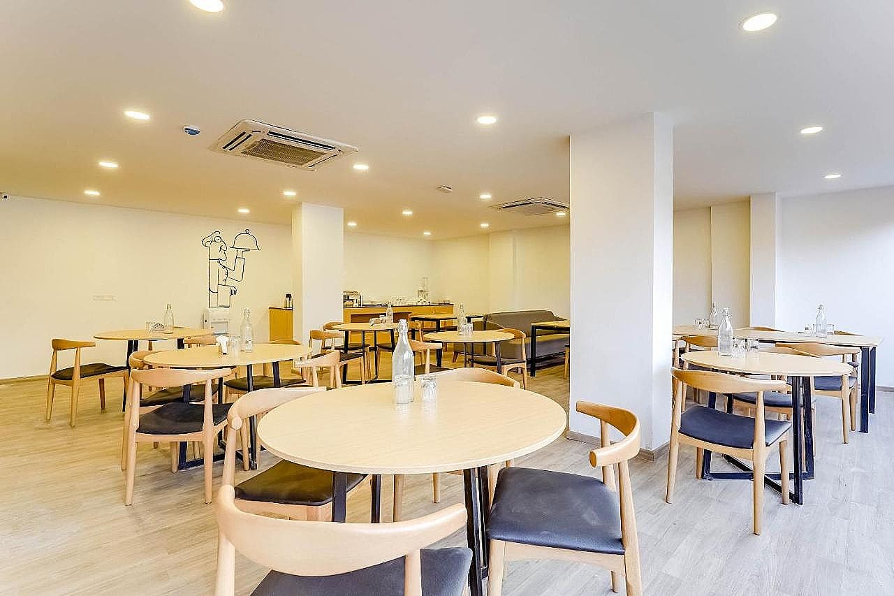 undefined Hotel Wedlock Near Artemis hospital 4