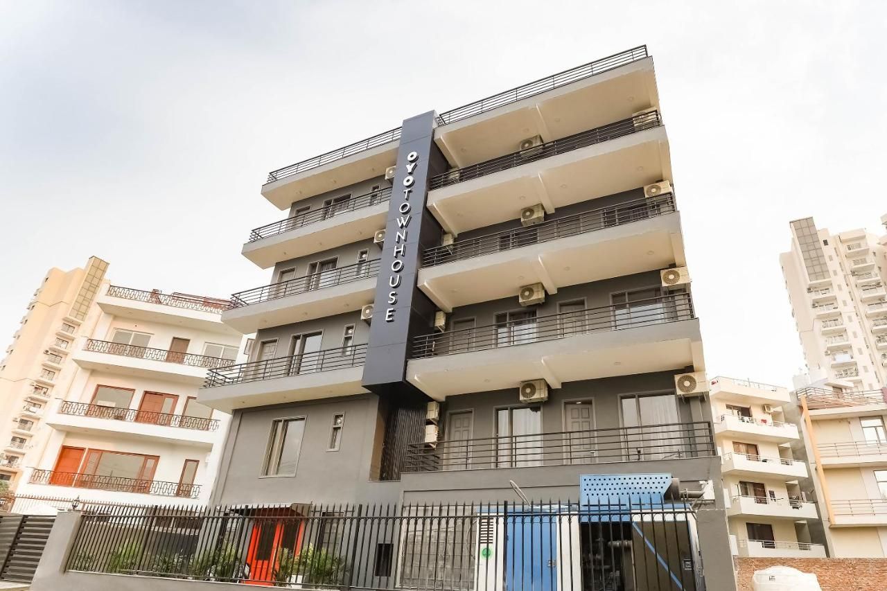 undefined Hotel Wedlock Near Artemis hospital 6