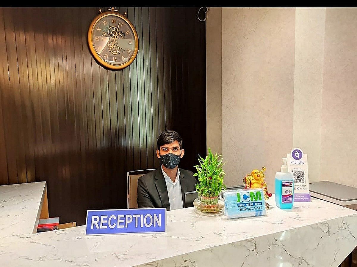 undefined Paras inn 2