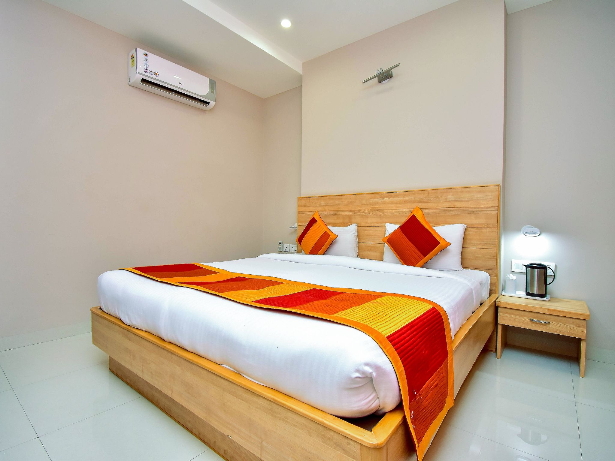 Hotel The Lighthouse Deluxe Room 7