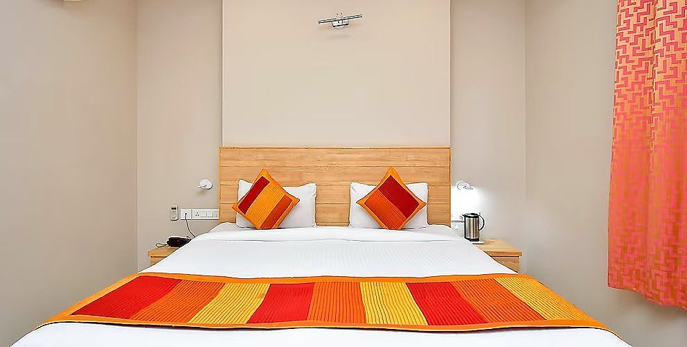 Hotel The Lighthouse Deluxe Room 2