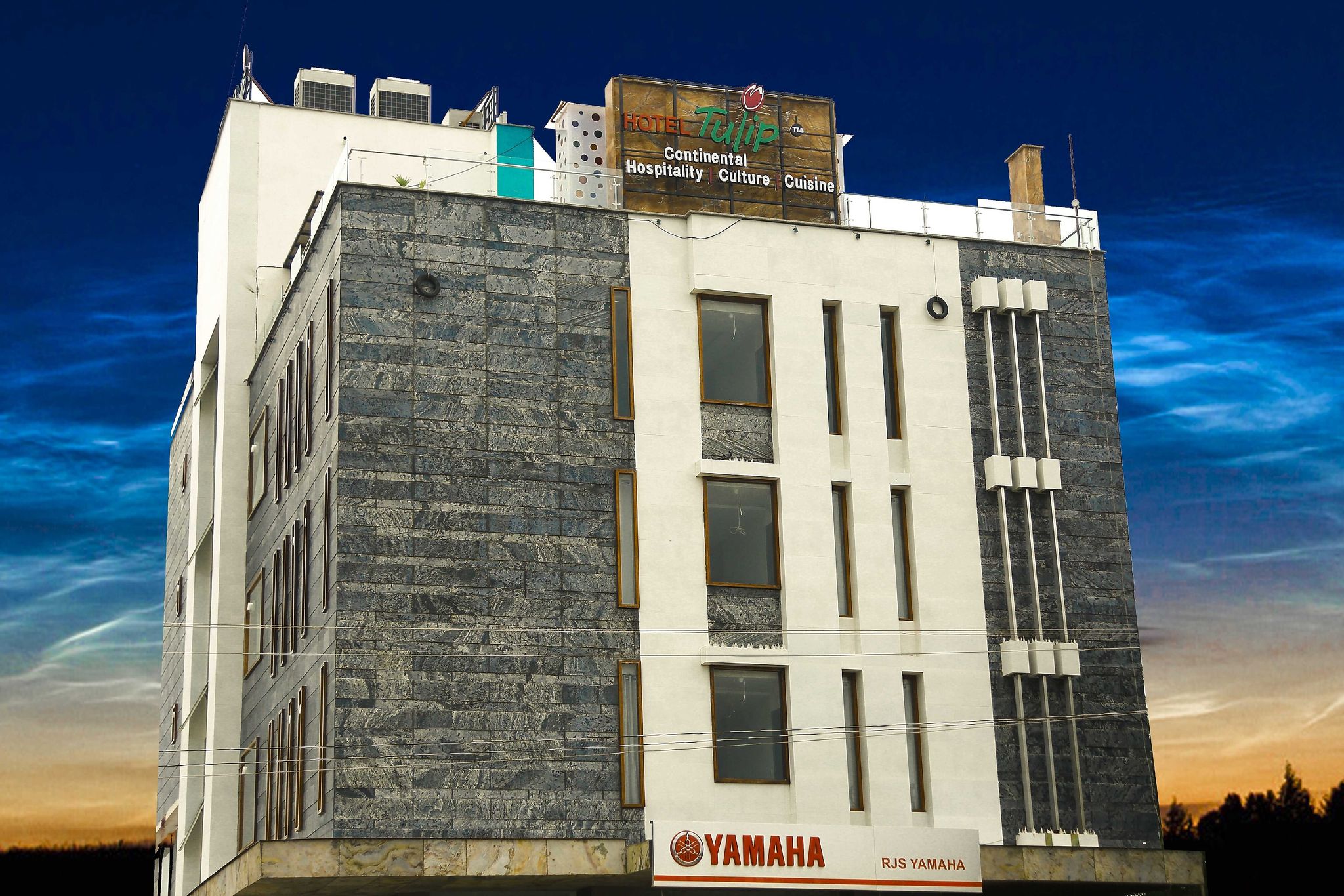 Hotel Tulip Continental