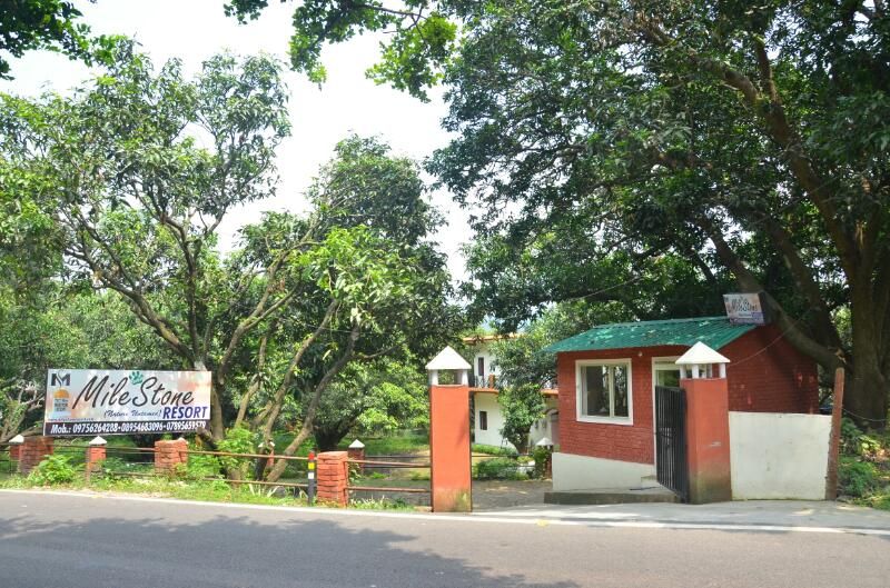 undefined Corbett Milestone Resort 6