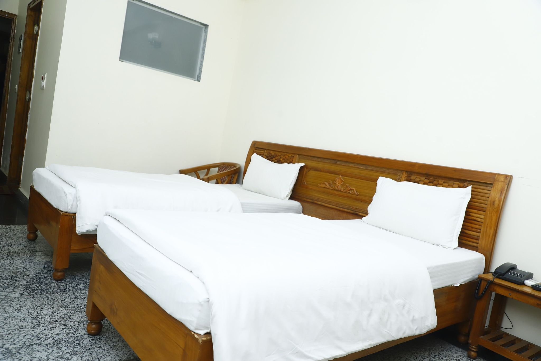 Sidhi Royal Castle Deluxe Room 7