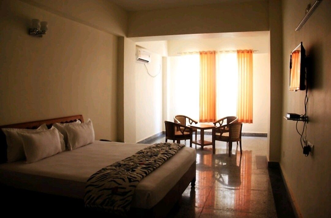 Sidhi Royal Castle Deluxe Room 5