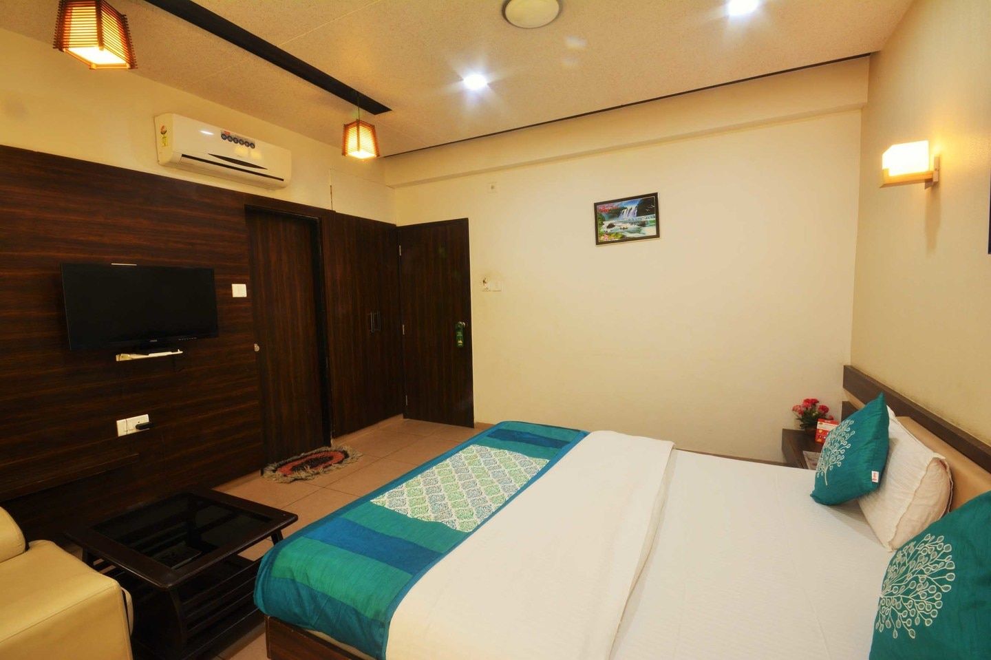 undefined Hotel Shyam 8