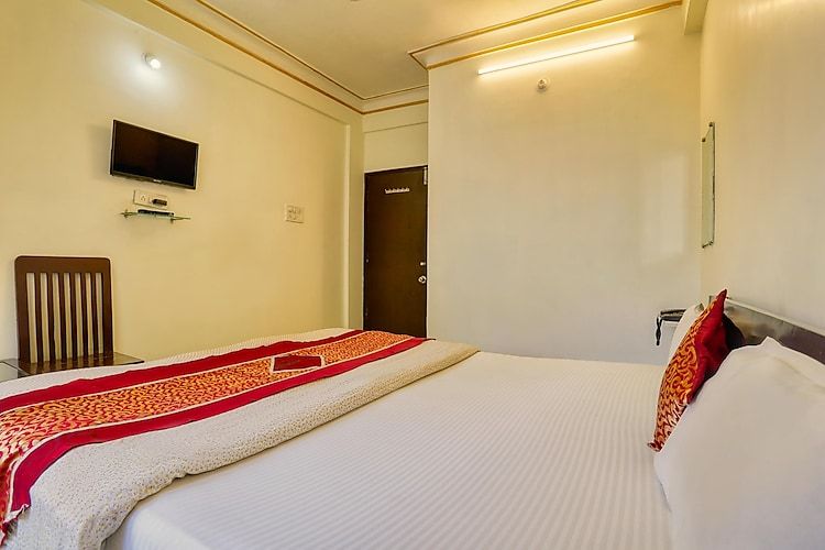 Hotel Nahargarh Palace Deluxe Room - Non AC