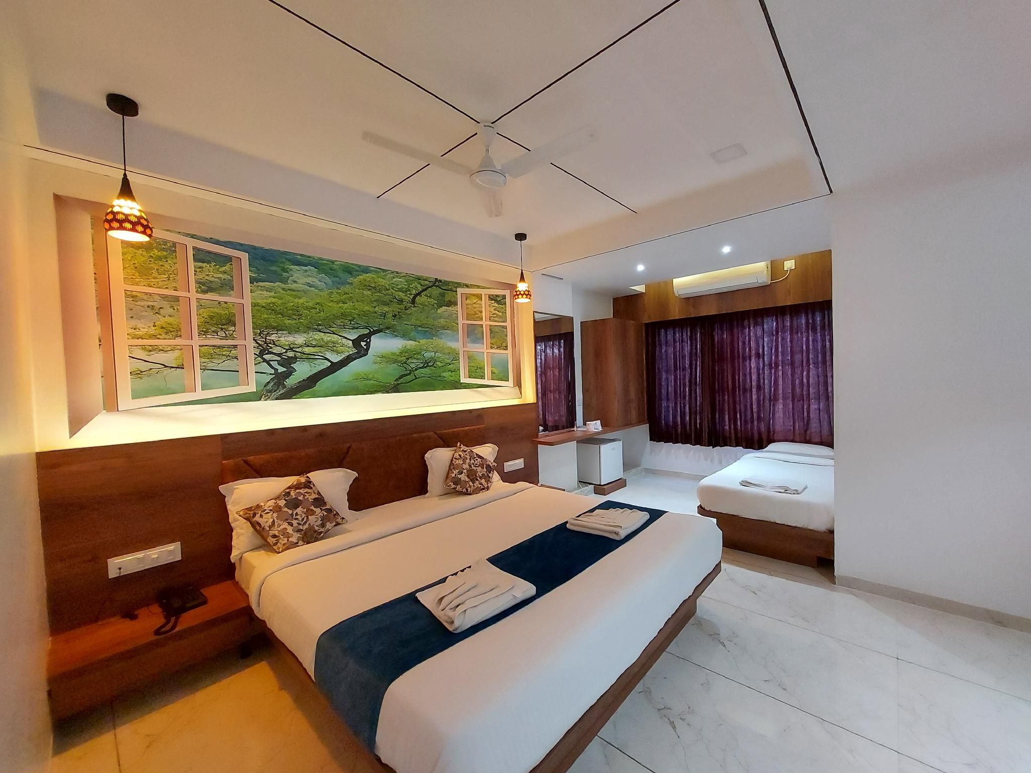 Triple Room with Private Bathroom
