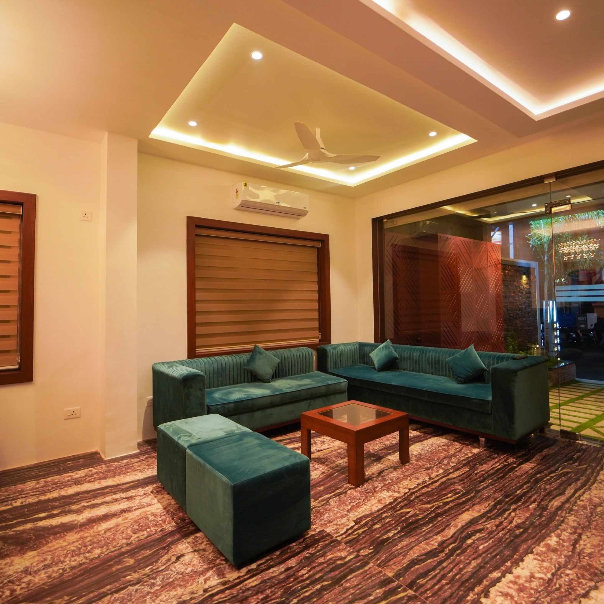 undefined Vari Park 3