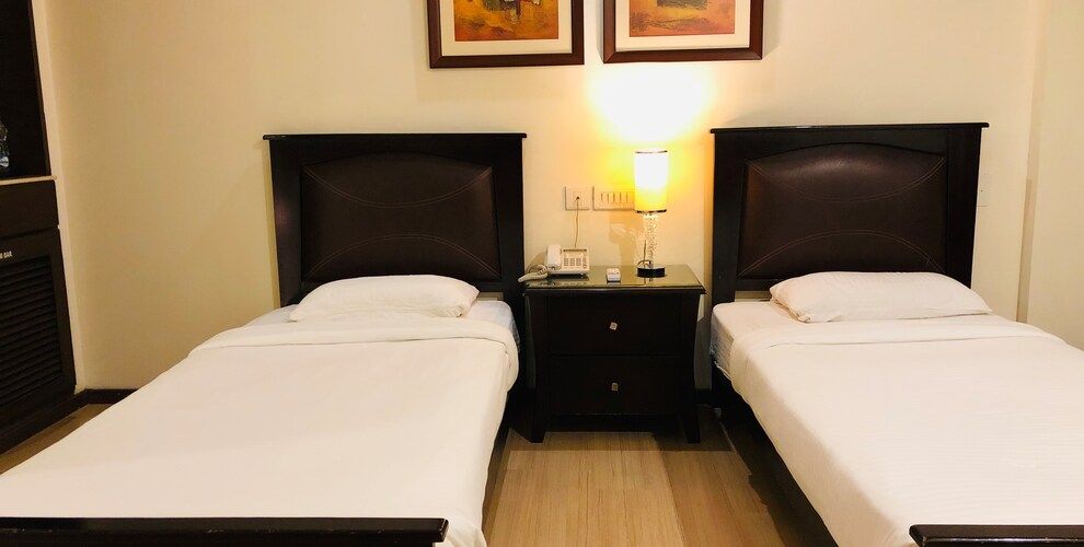 Executive Room - Twin Bed