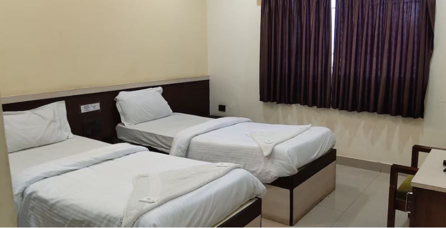 PBS Grand Deluxe AC Room 2
