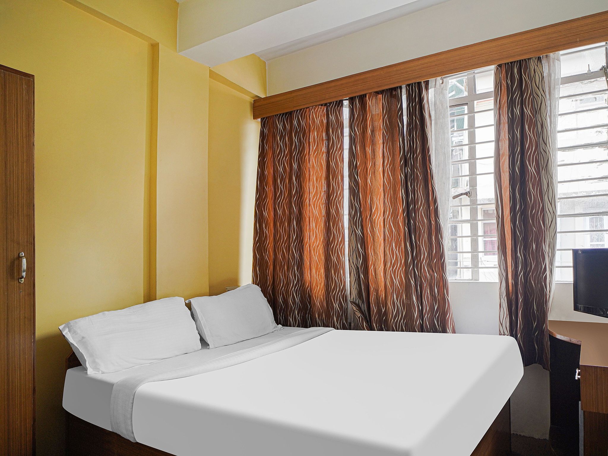 Collection O by OYO SHANTI PRIYA Deluxe 14