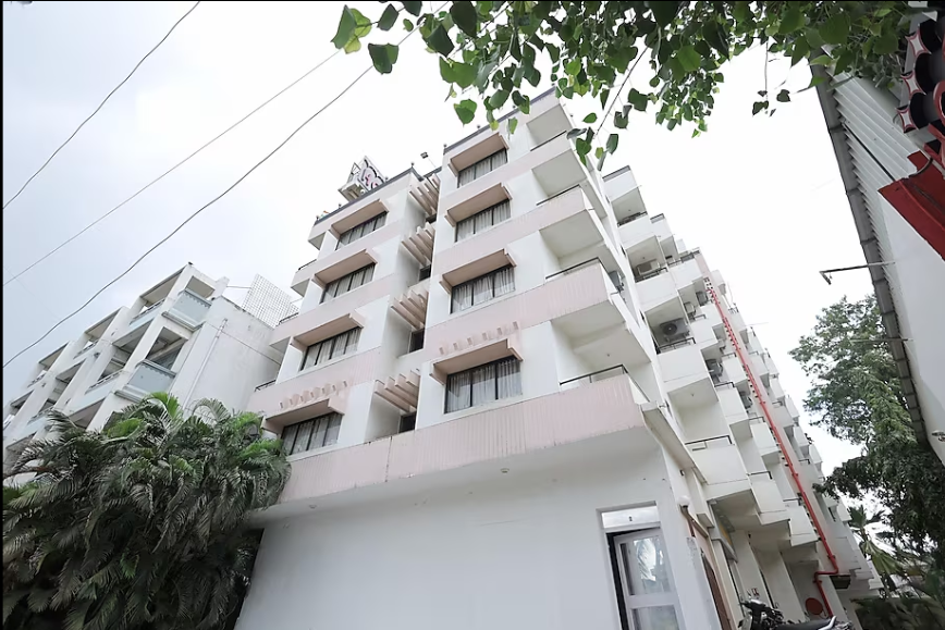 undefined Hotel Hospice 6