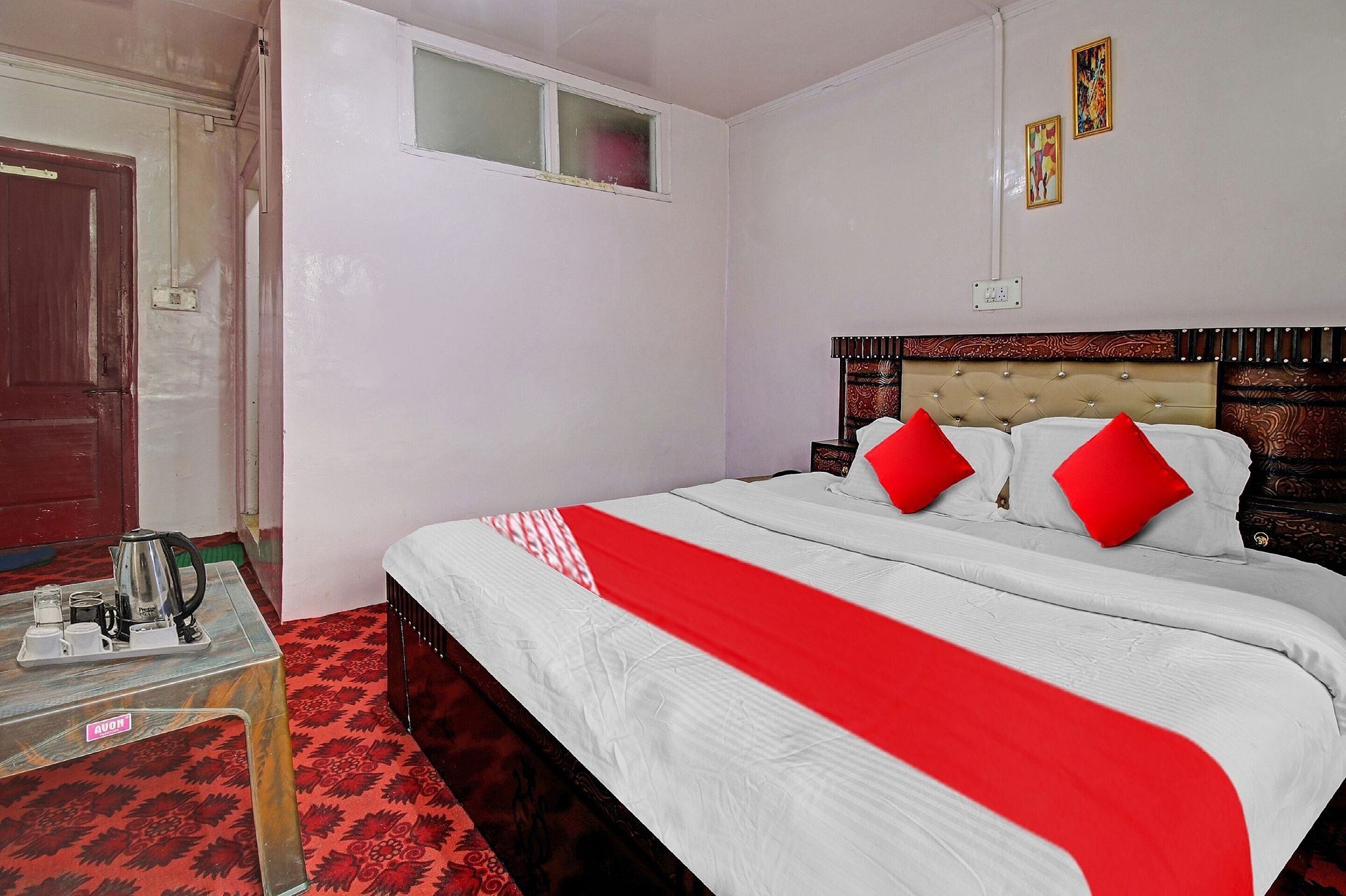 Collection O Dal Lake Classic 5