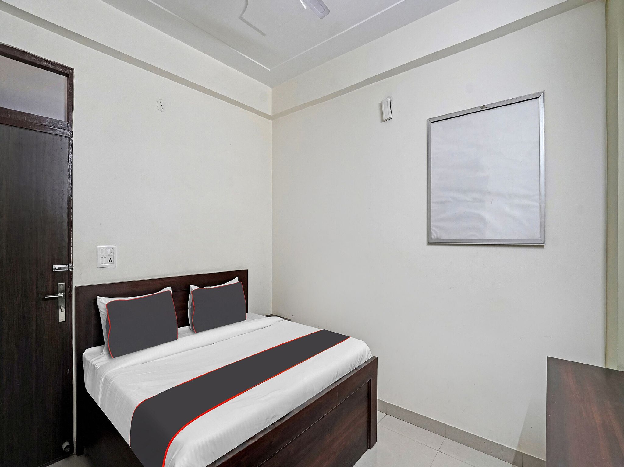 Hotel O by OYO THE VIRAAT Classic 5