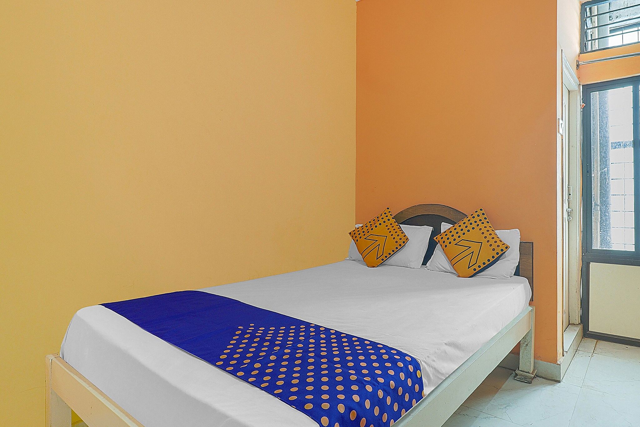 Hotel O Vasavi Residency Classic 6