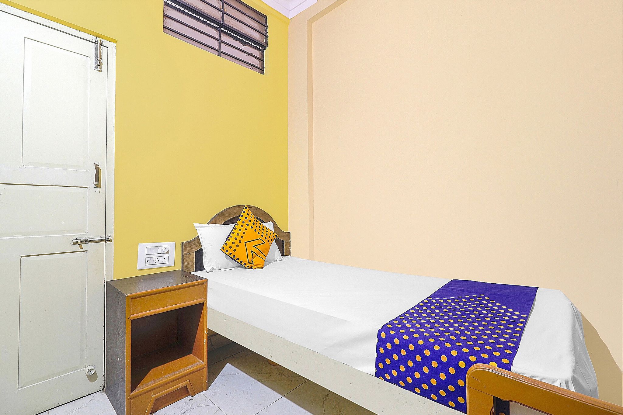 Hotel O Vasavi Residency Classic 17