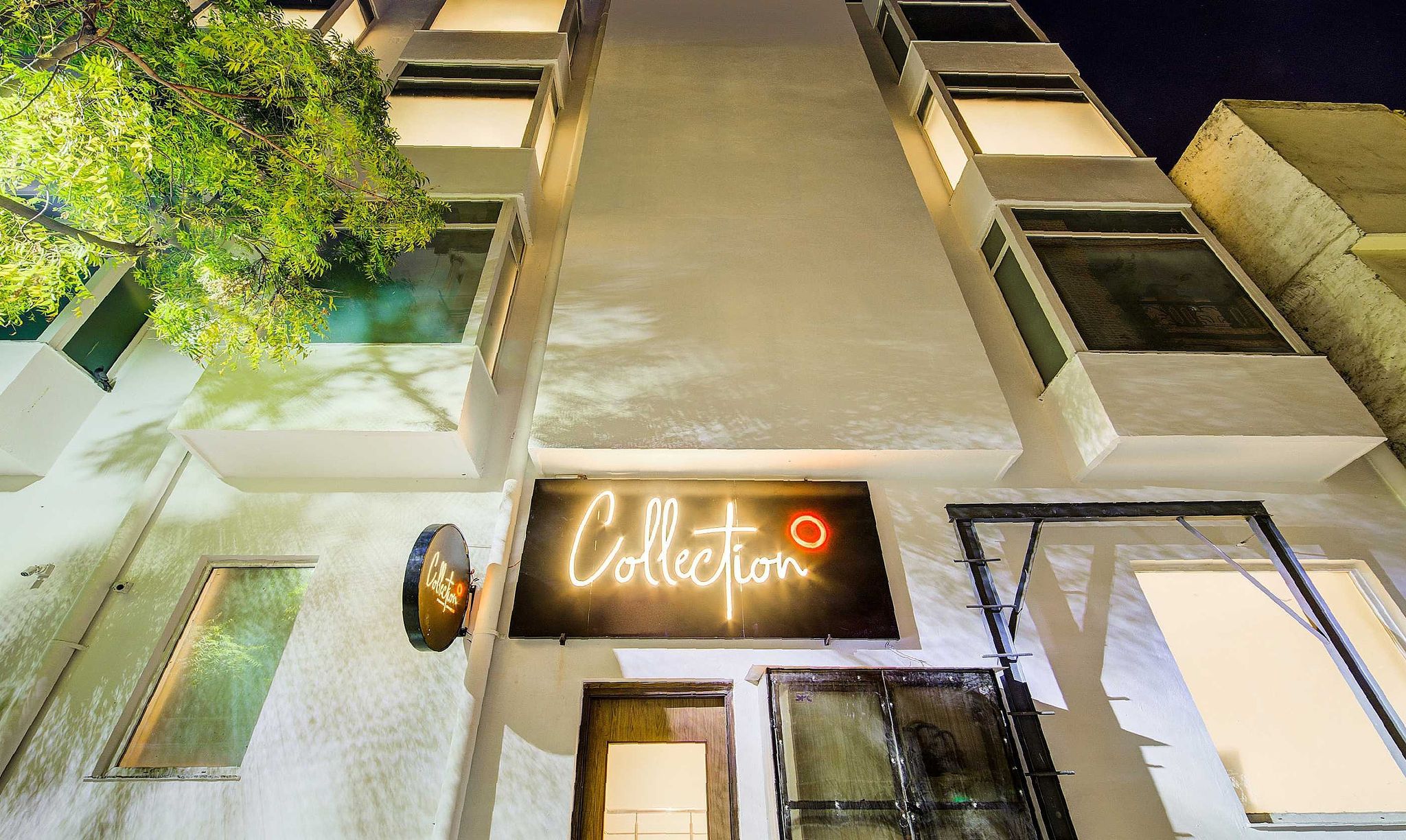 Super Townhouse Chhatarpur Near Metro Park