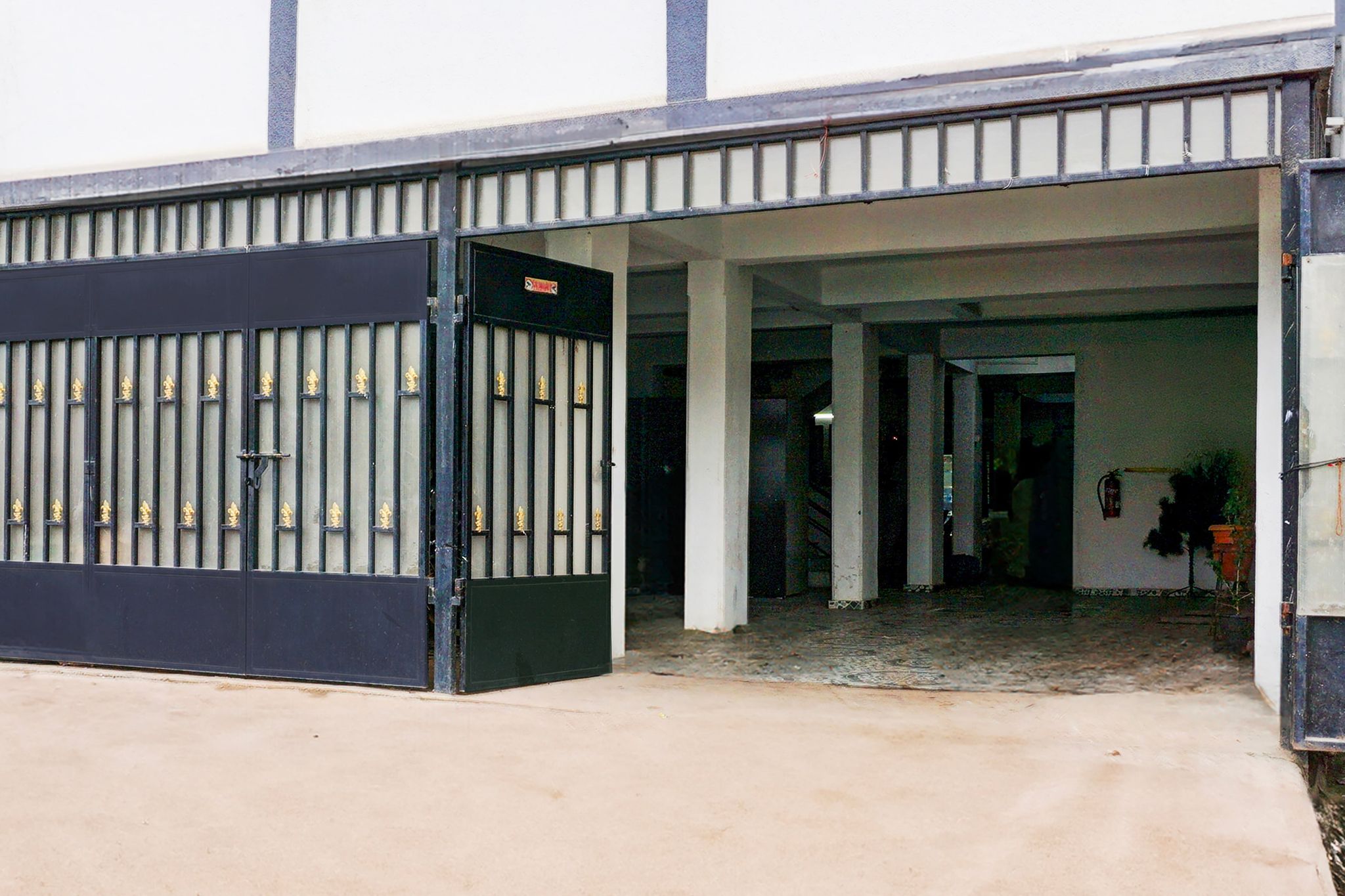 Hotel Exterior