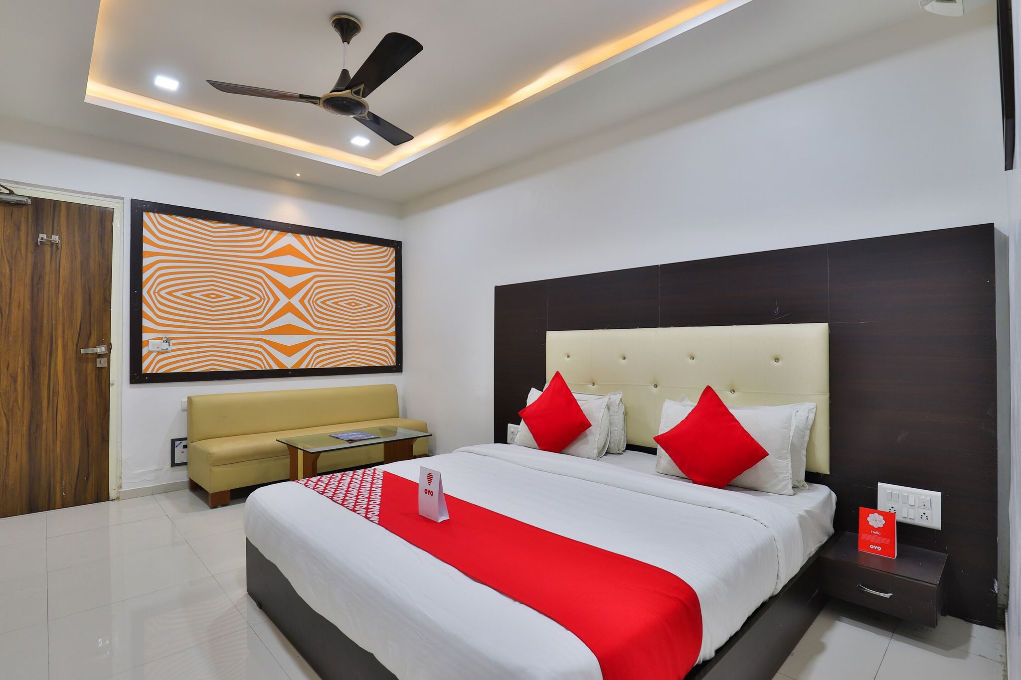 Super Collection O Infocity Metro Station Gandhinagar Formerly Hotel Grand Krishna Classic 6