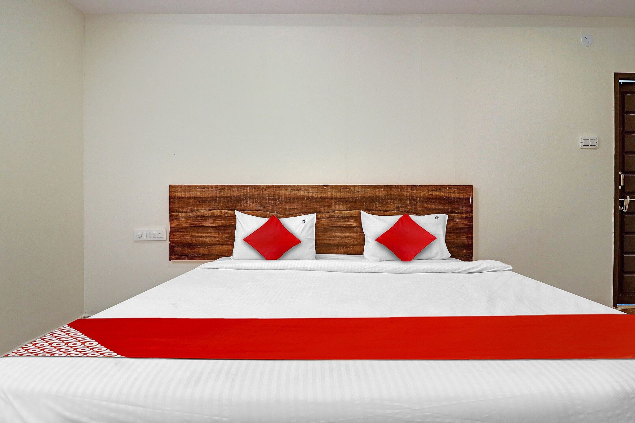 Hotel O R Square Inn Classic 15