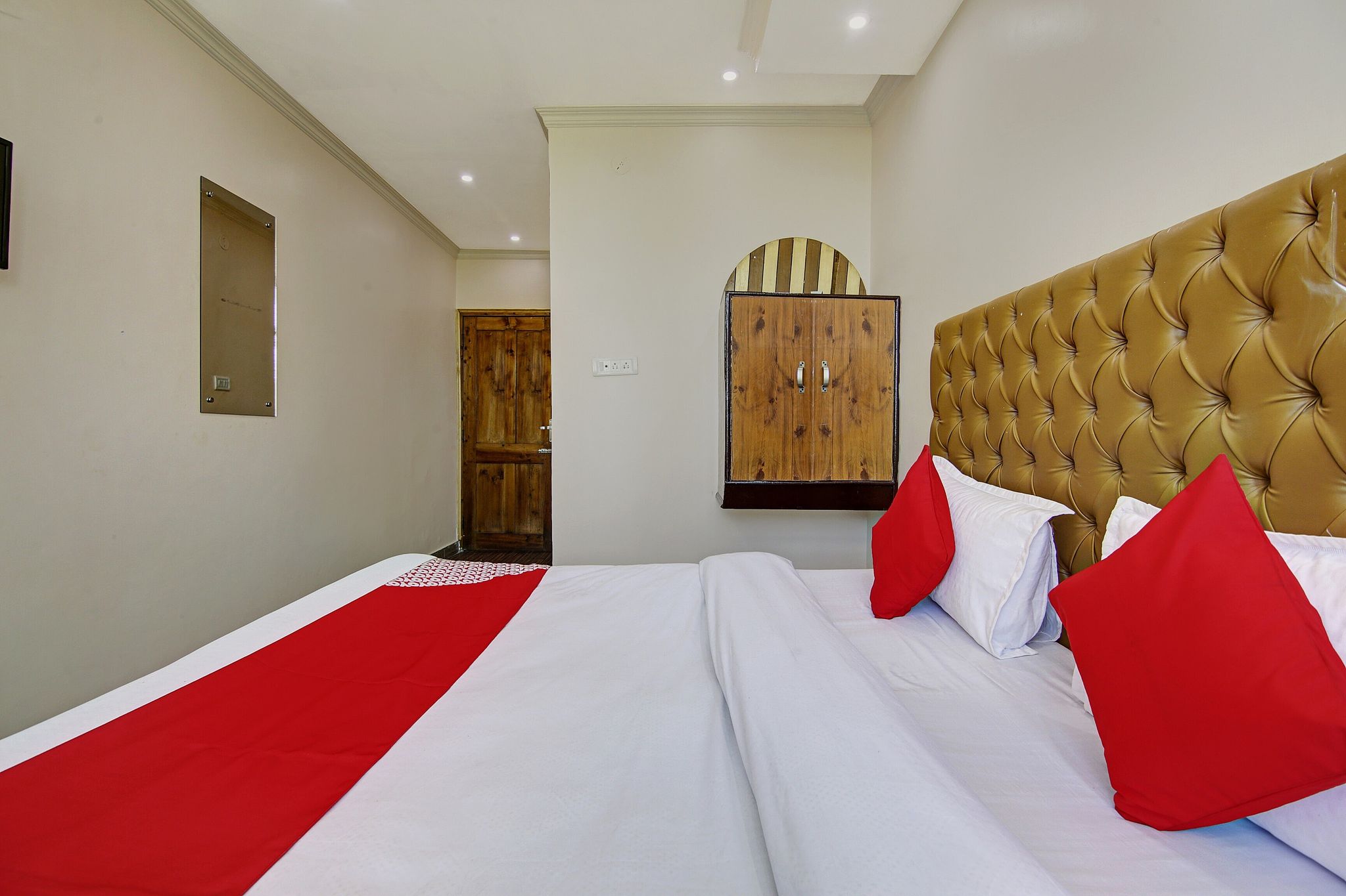 Hotel O The Green Park Shimla