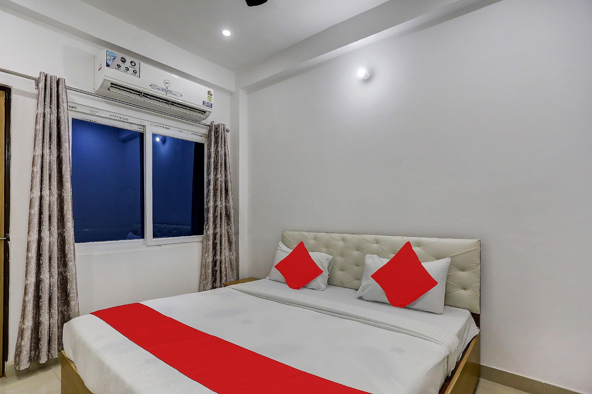 Super Hotel O BLW Kakarmatta Near Banaras Junction Classic 17
