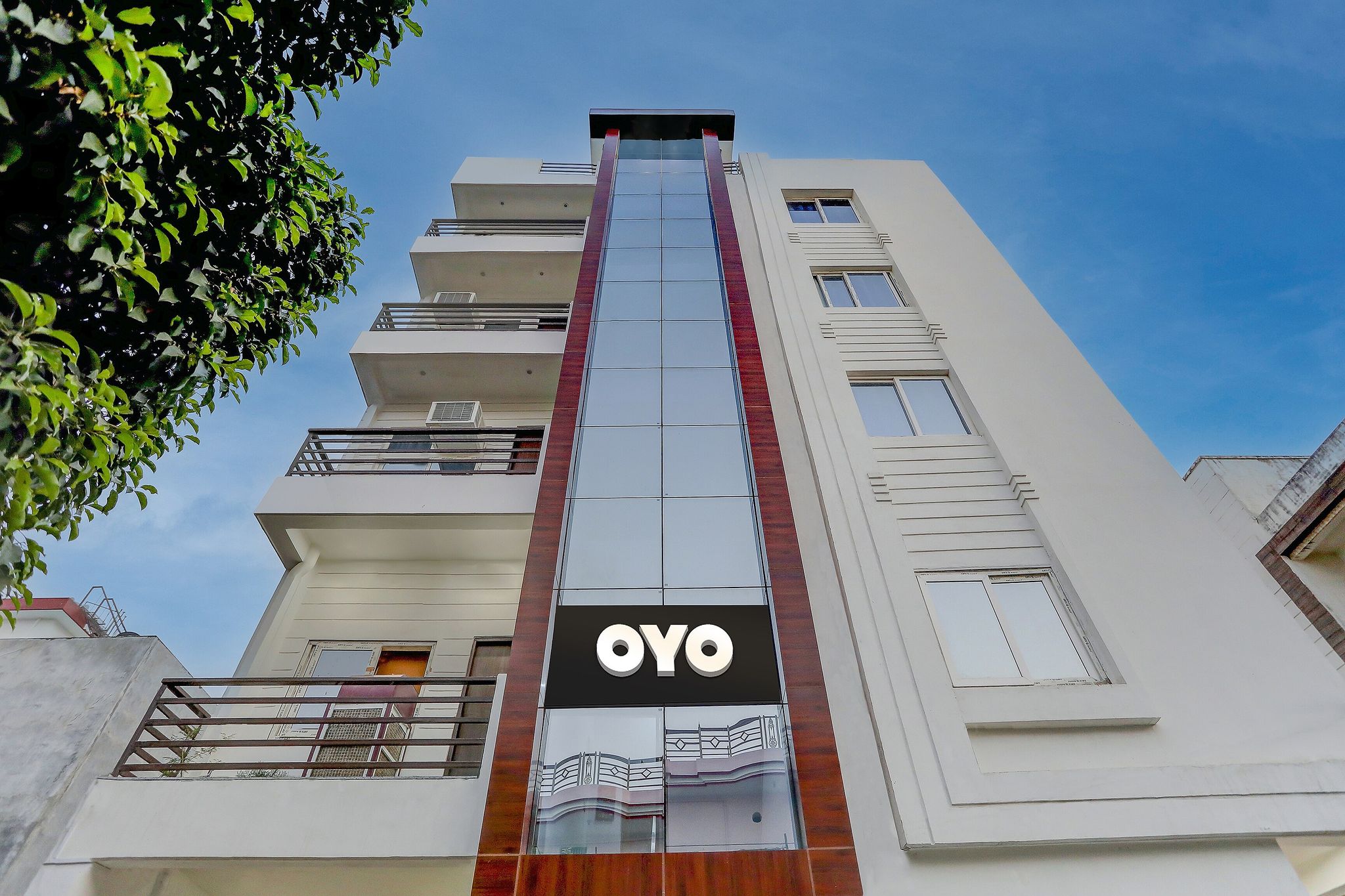 Super Hotel O BLW Kakarmatta Near Banaras Junction