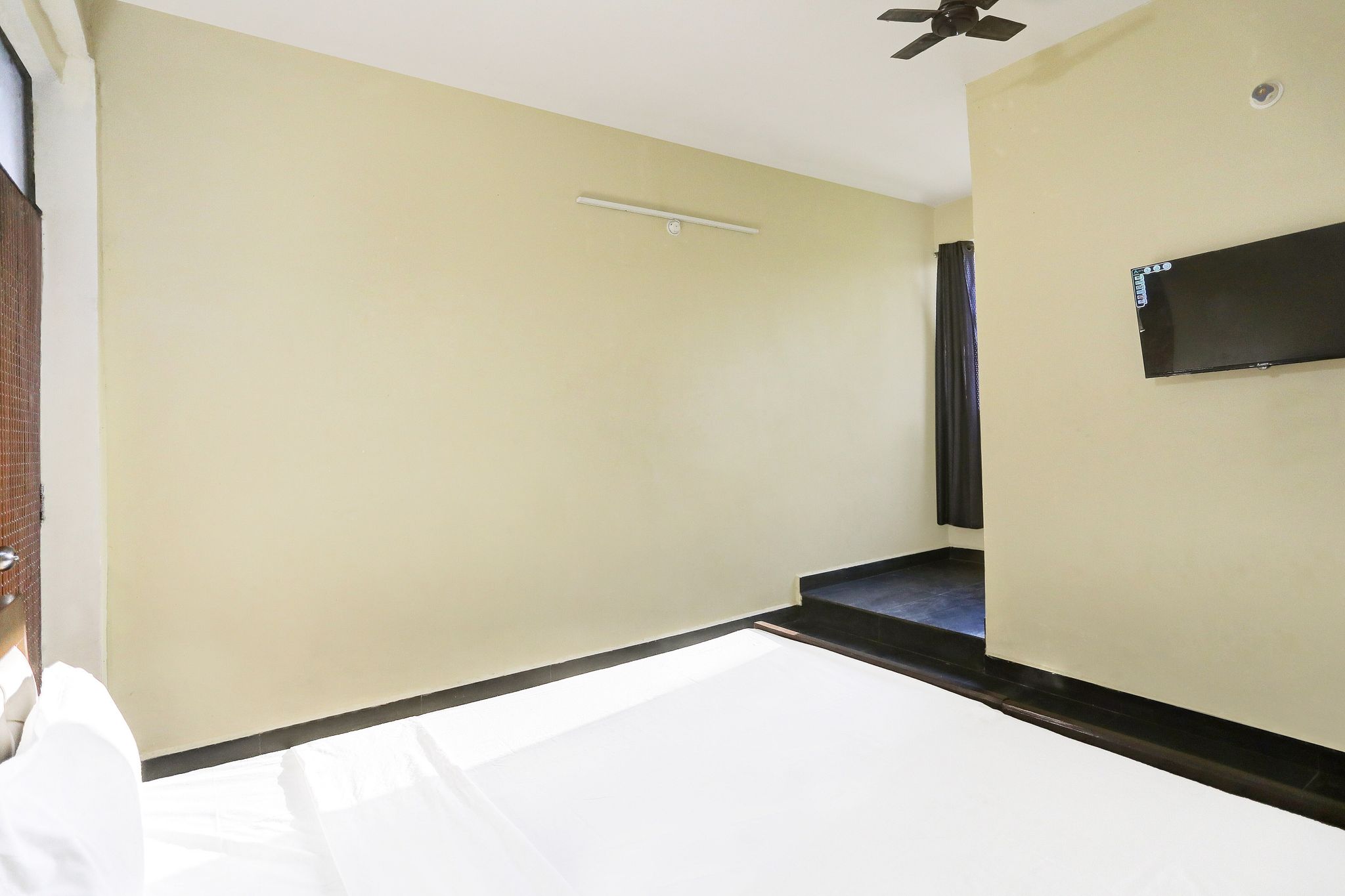 Hotel O BABA Hotel & Restaurant Classic 10