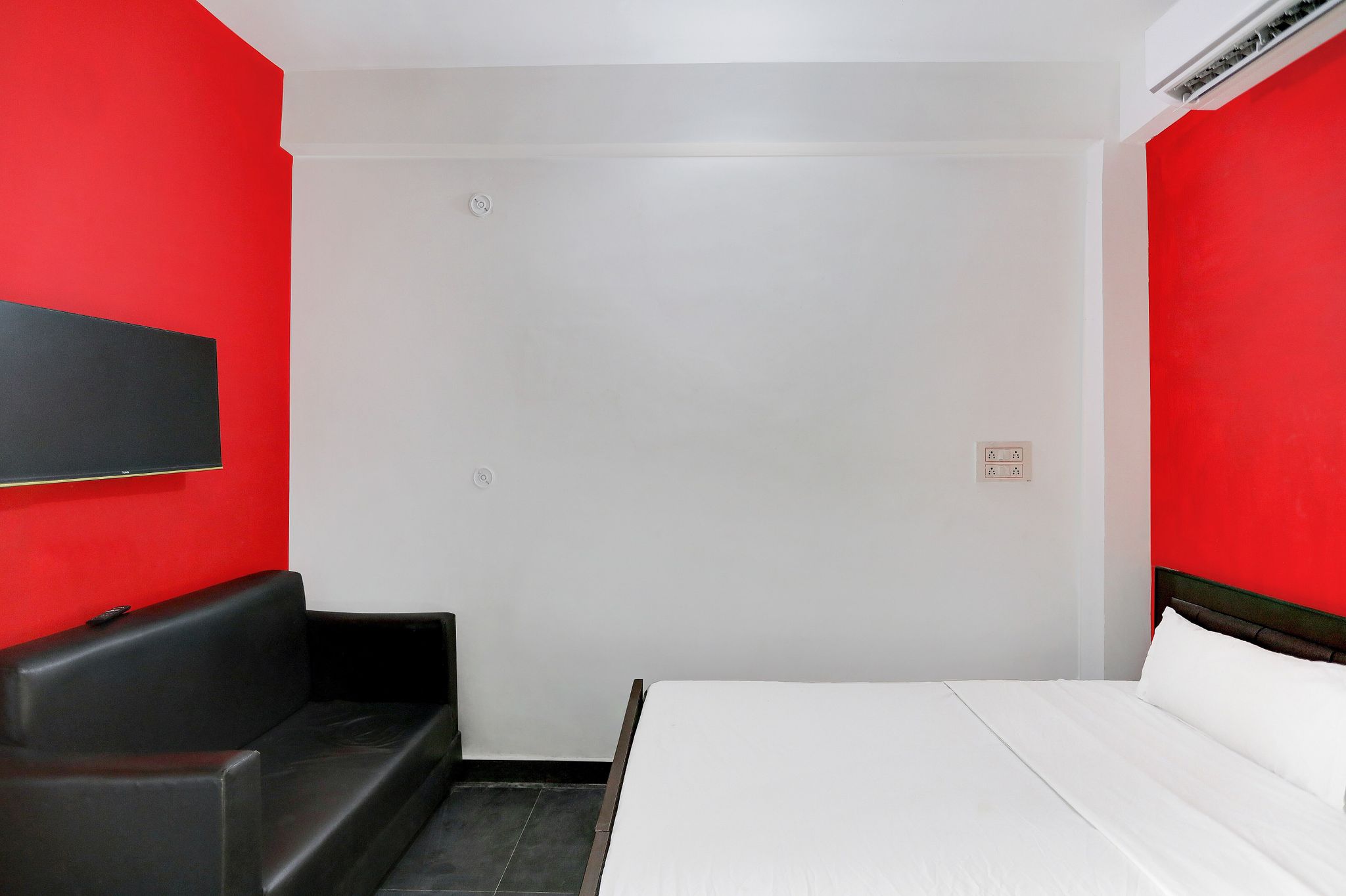 Hotel O BABA Hotel & Restaurant Classic 11