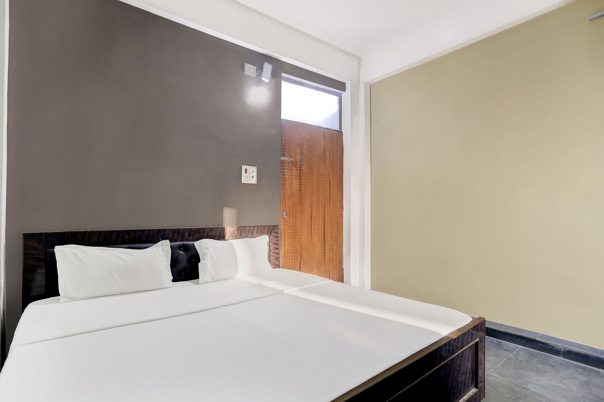 Hotel O BABA Hotel & Restaurant Classic