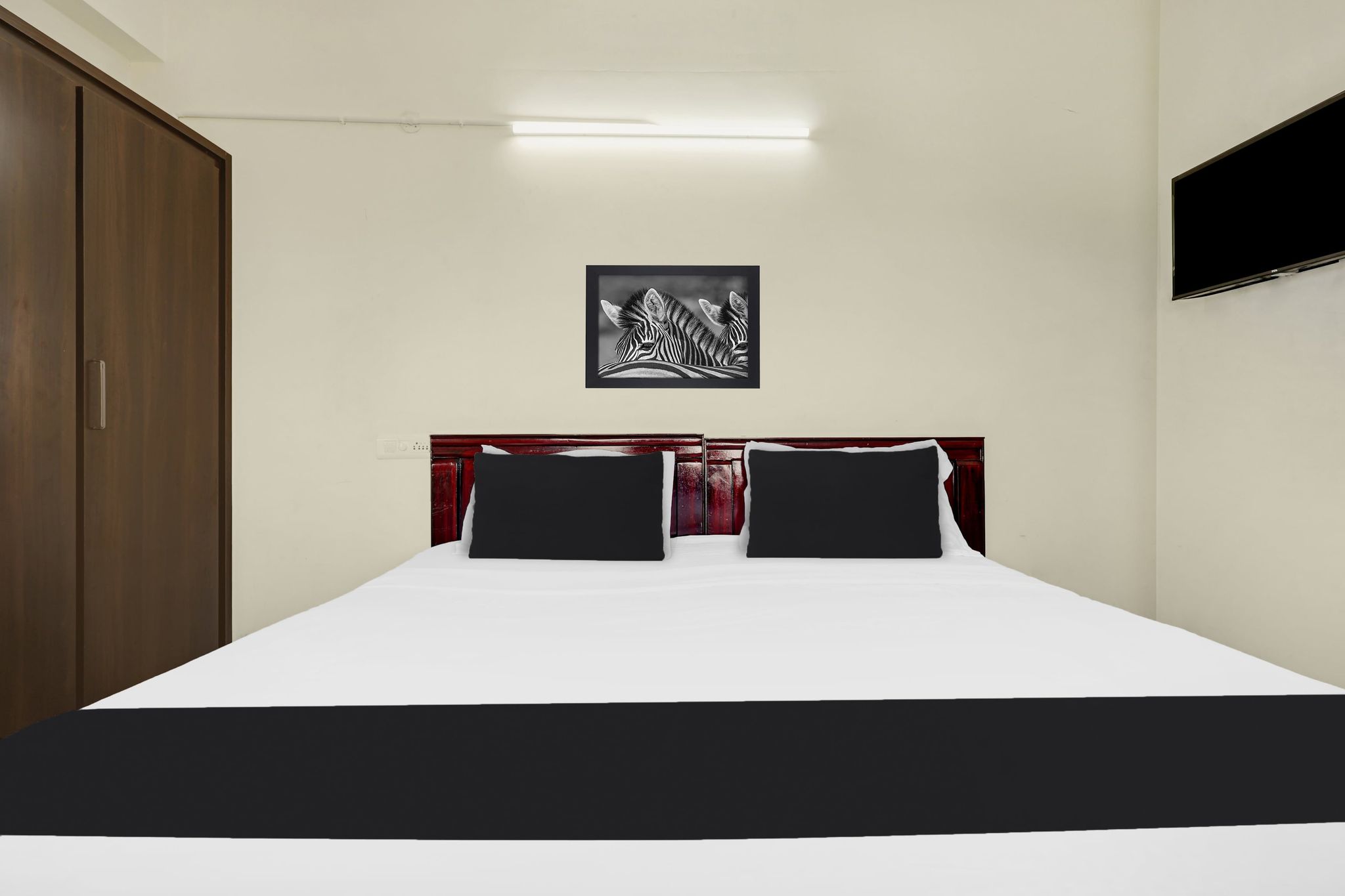 Super Hotel O Ramaraopet Near Kakinada Beach Classic 4