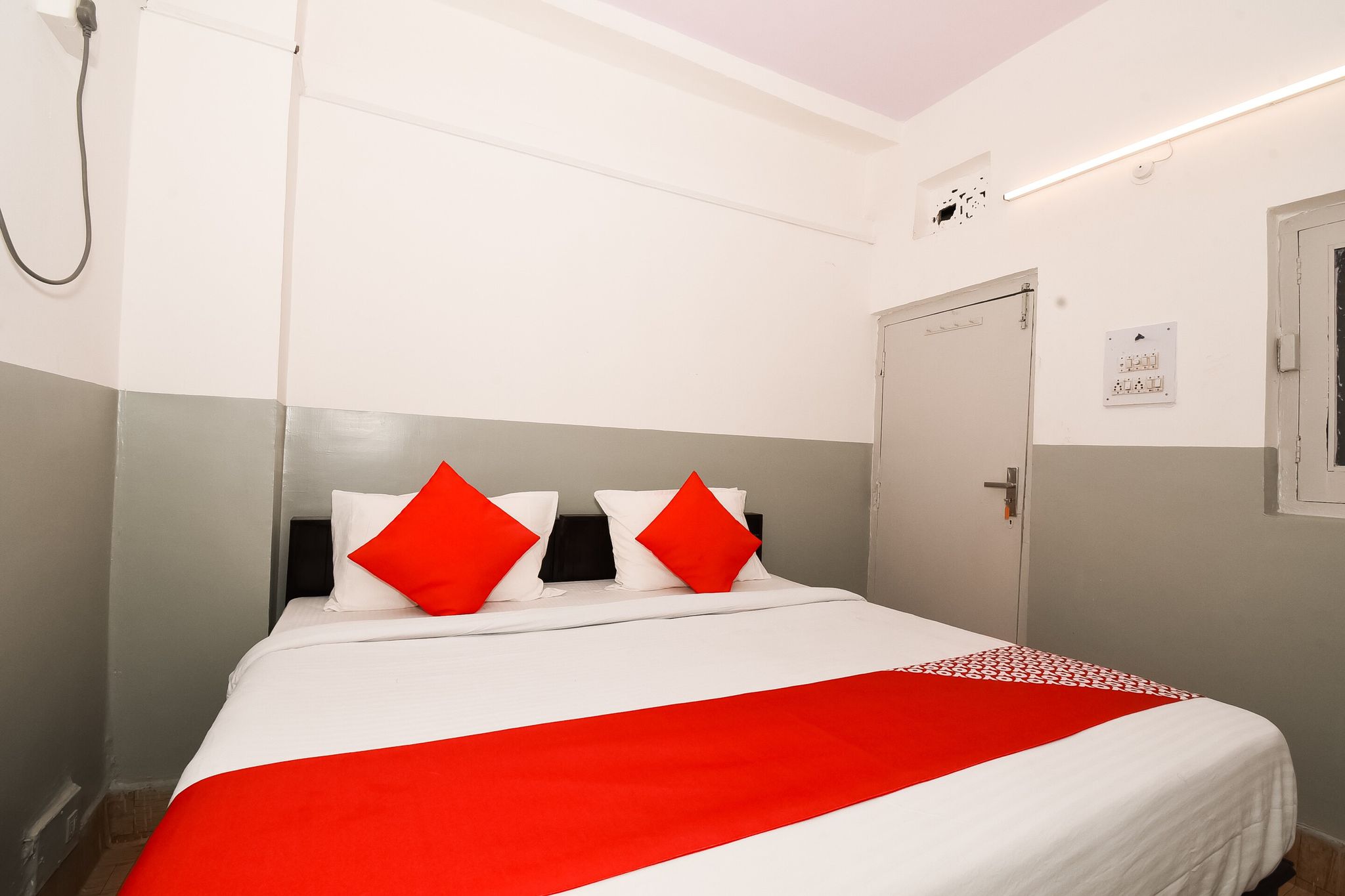 Hotel O Four Season Classic