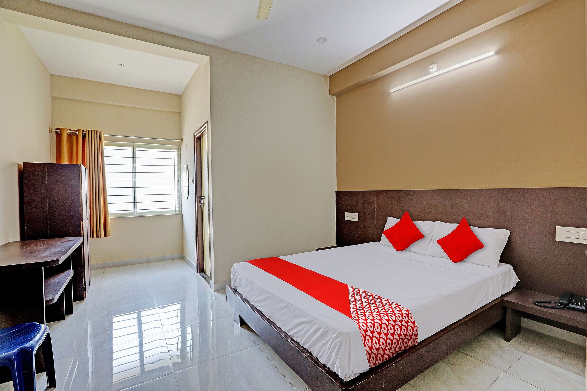 OYO Flagship Srk Palace