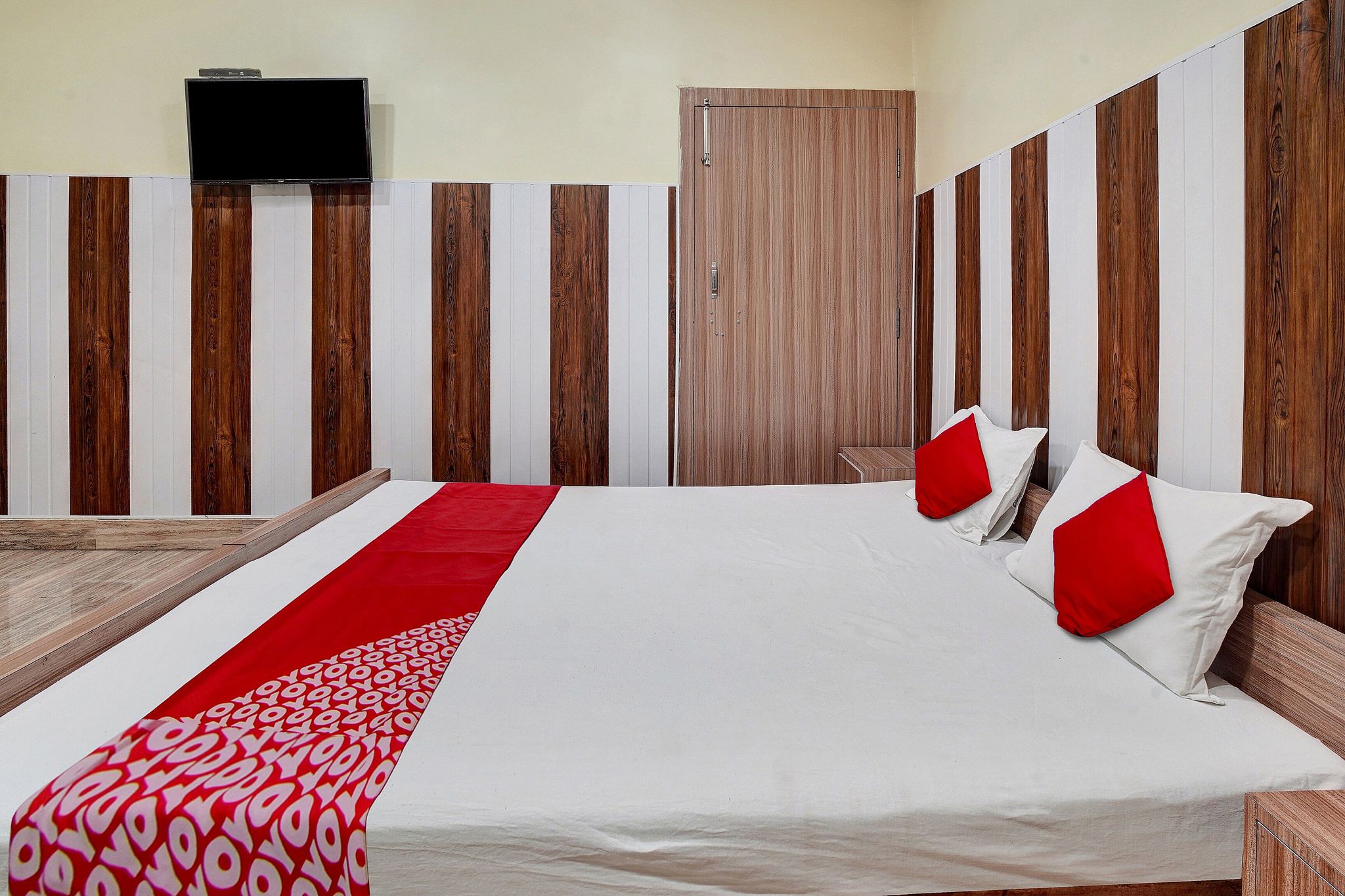 Super Hotel O Om Shriyam Banquet And Heritage Classic 5