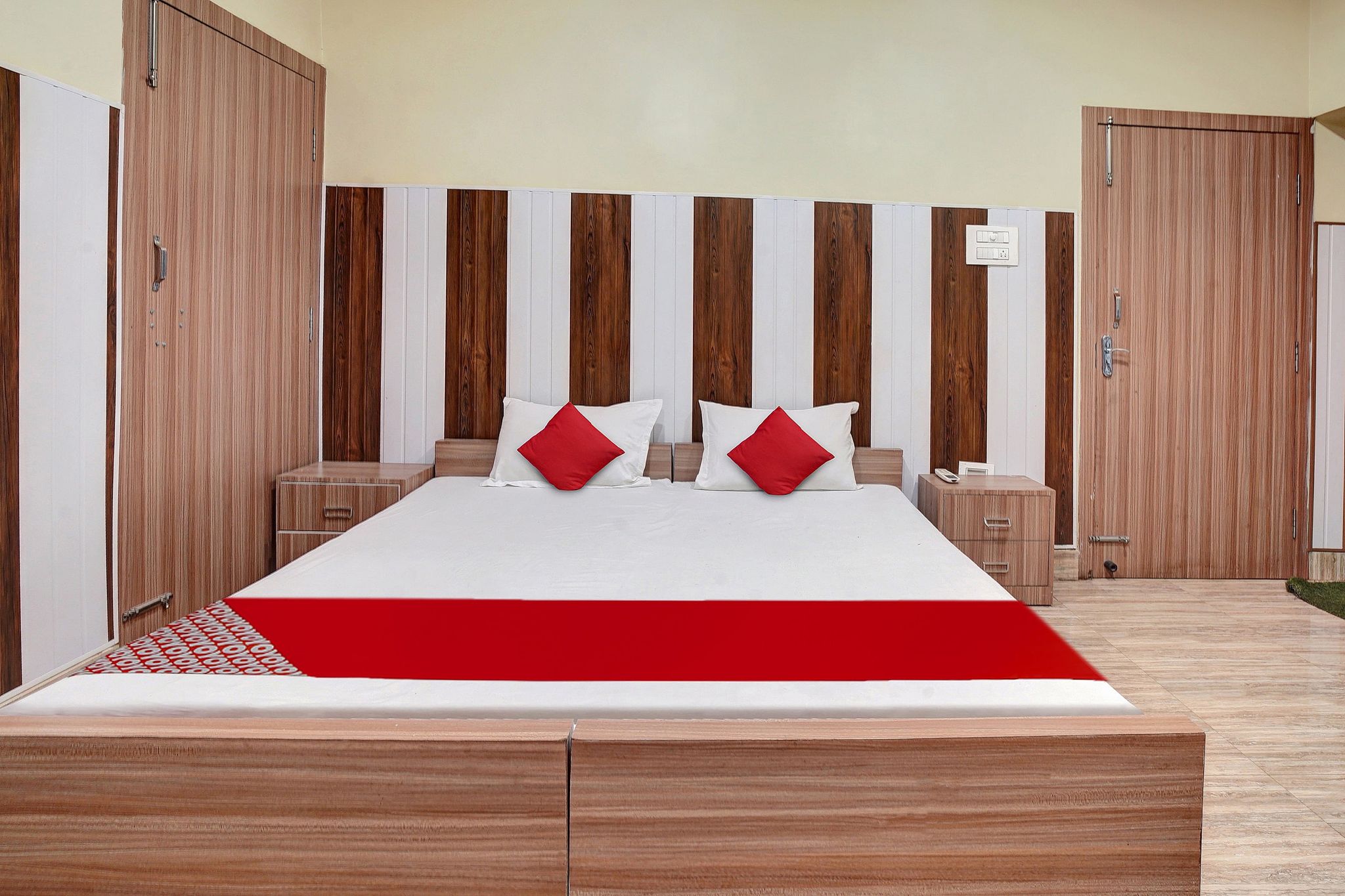 Super Hotel O Om Shriyam Banquet And Heritage Classic 8